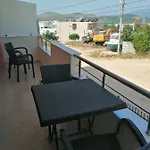 Helen's House 아파트