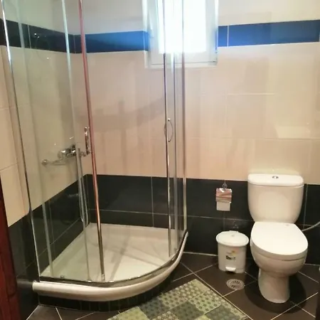 Helen's House Ksamil