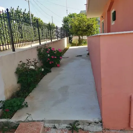 Helen's House *
