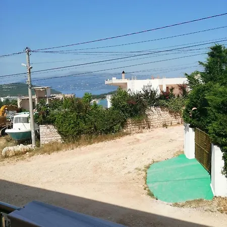 Helen's House *