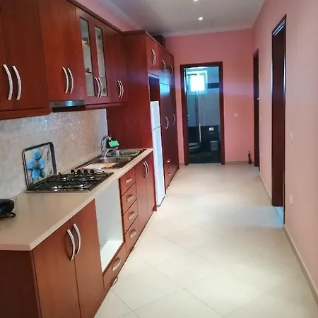 Helen's House * Ksamil