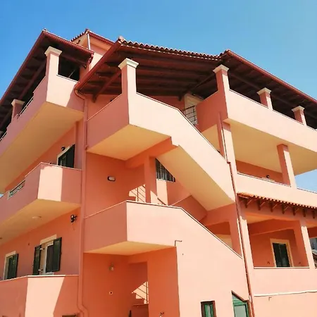 Helen's House Lägenhet Ksamil