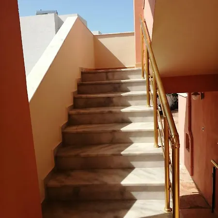 Helen's House * Ksamil