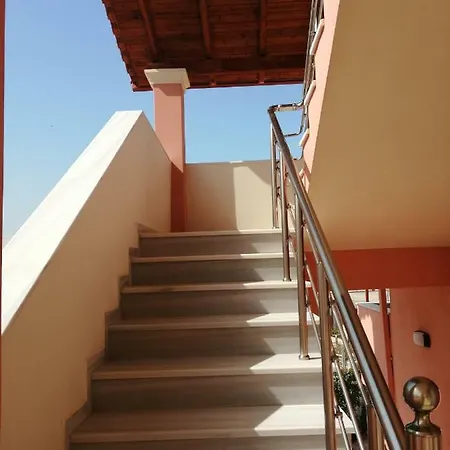 Helen's House Lägenhet Ksamil