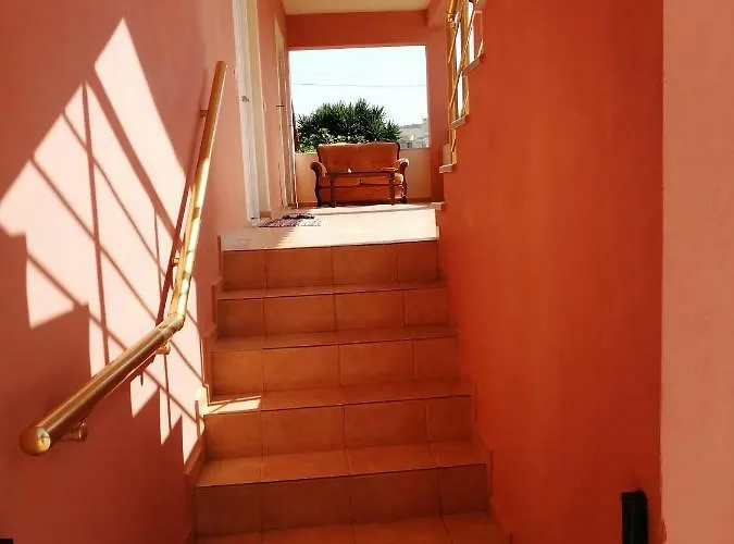 Helen's House * 卡萨米尔